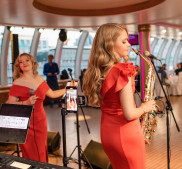 Артисты и ведущие на свадьбу и праздник