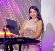 Артисты и ведущие на свадьбу и праздник