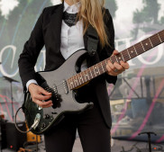 Артисты и ведущие на свадьбу и праздник